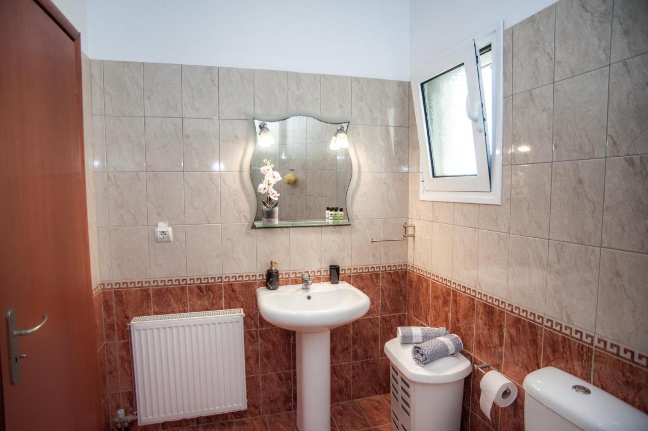 Nikos Apartments Spacious And Panoramic Αργοστόλι Εξωτερικό φωτογραφία