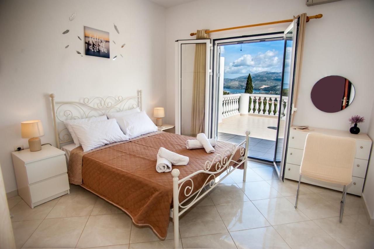 Nikos Apartments Spacious And Panoramic Αργοστόλι Εξωτερικό φωτογραφία