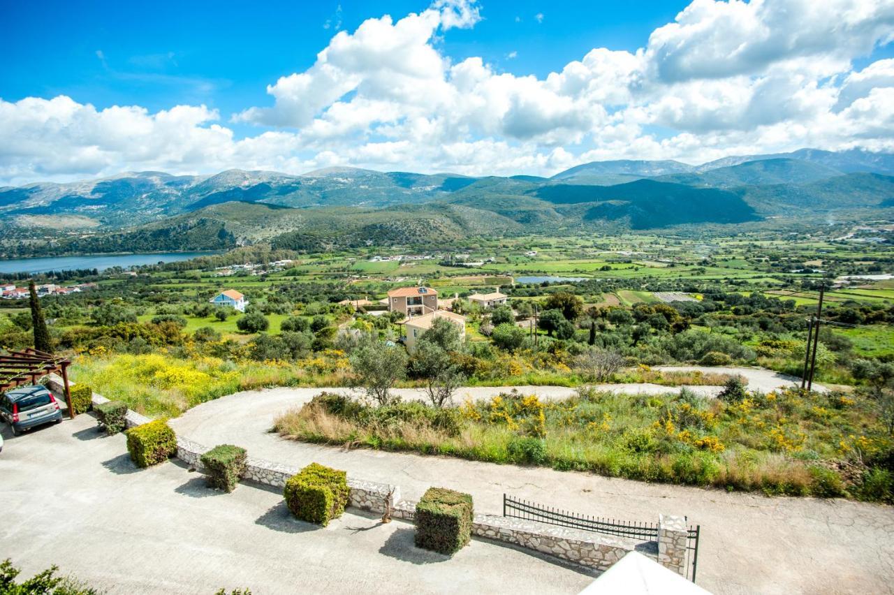Nikos Apartments Spacious And Panoramic Αργοστόλι Εξωτερικό φωτογραφία